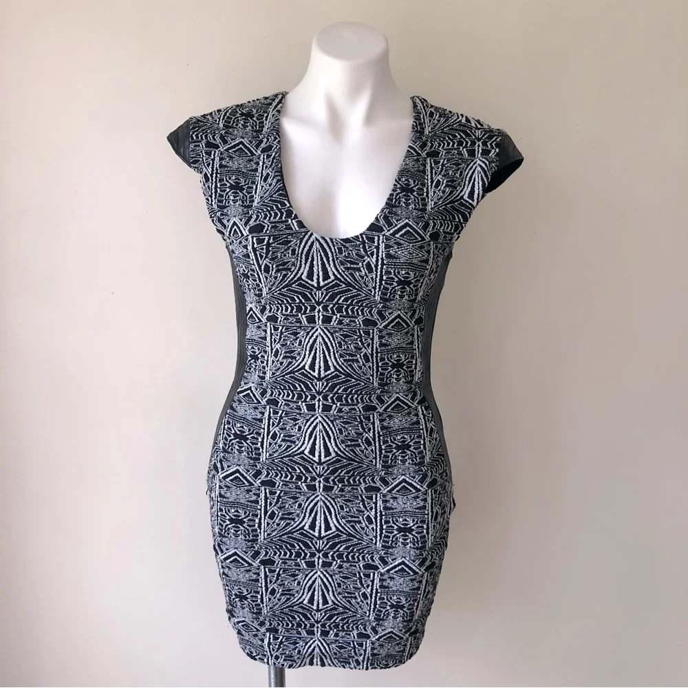 SKY BYZNA Open Back Leather Trim Bodycon Mini Dress, M NWT - Picture 7 of 13